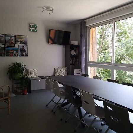 Bed and Breakfast Le Grand Val Lavastrie Esterno foto