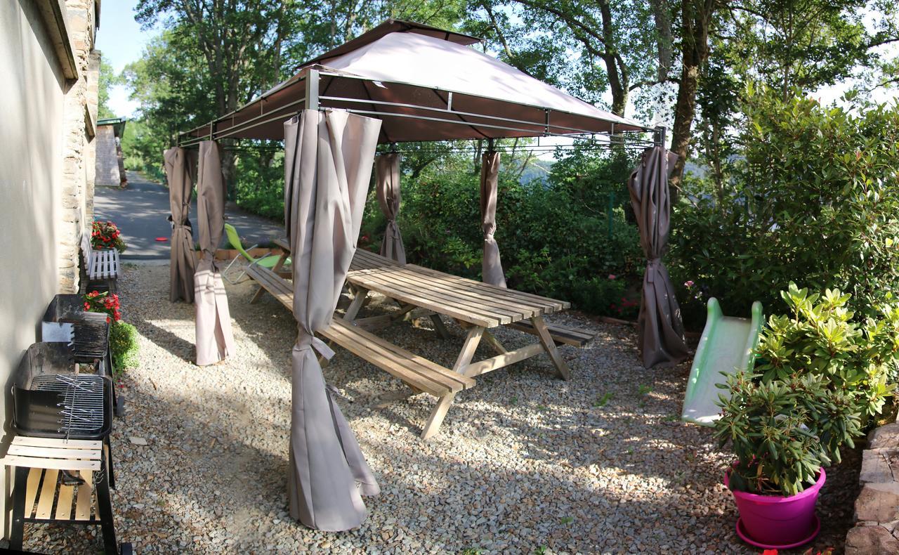 Bed and Breakfast Le Grand Val Lavastrie Esterno foto