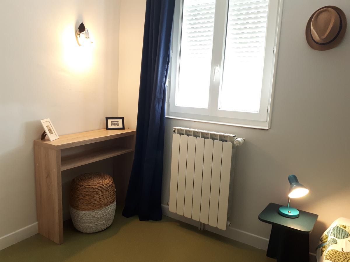 Bed and Breakfast Le Grand Val Lavastrie Esterno foto